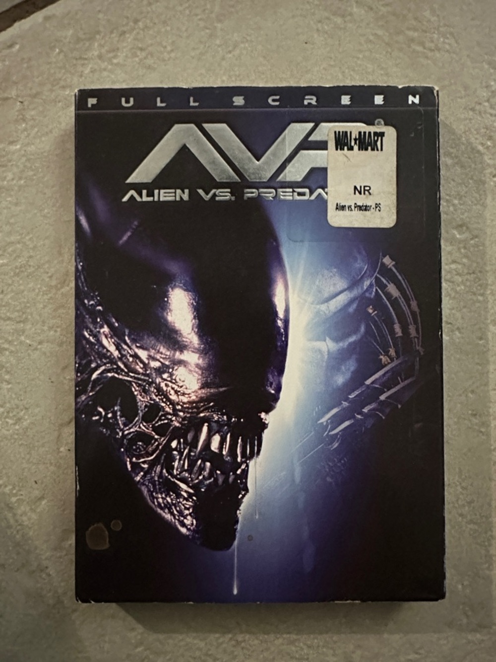 Alien vs. Predator Full Screen DVD - Blue & Black Cover